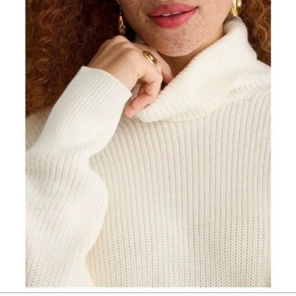 J. Crew Ribbed Cashmere Blend Turtleneck Relaxed Sweater Ivory Medium